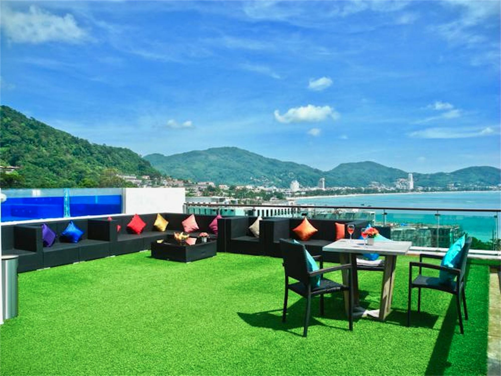The Privilege Residence : 1 Bedroom Apartment In Patong Dış mekan fotoğraf